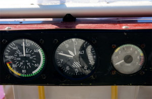 v- altimeter.jpg